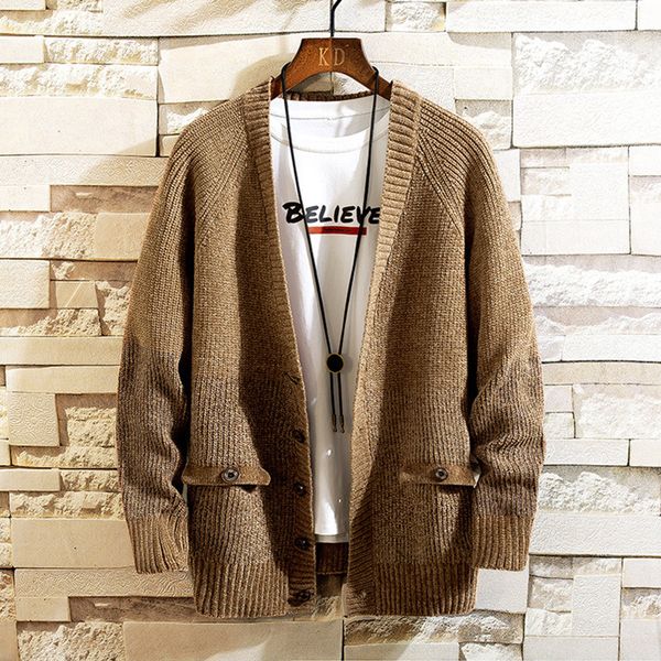 in the autumn of 2020 new men sweater cardigan outside teenagers loose handsome long sleeve knit sweater, White;black
in the autumn of 2020 new men sweater cardigan outside teenagers loose handsome long sleeve knit sweater, White;black