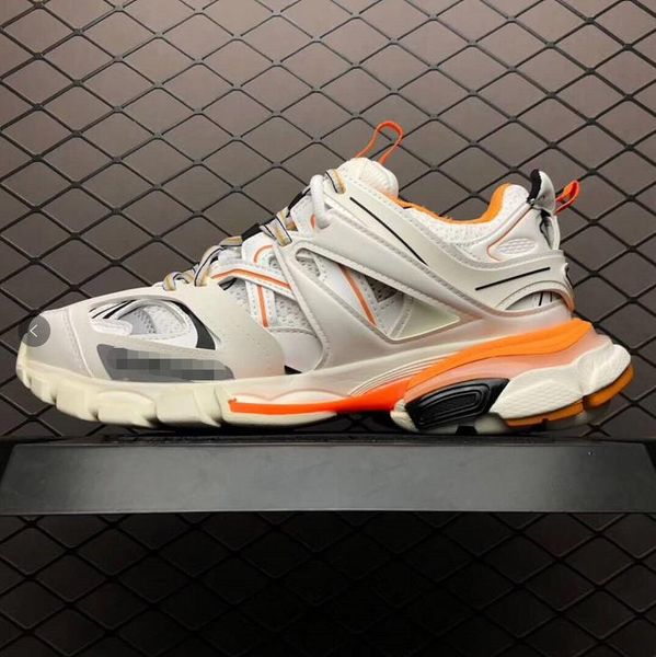 2019 NEW Men Women Casual Shoes Track 3.0 Casual Tess Men Black Low Track Shoes Casual Shoes Designer Clunky free shipping
2019 NEW Men Women Casual Shoes Track 3.0 Casual Tess Men Black Low Track Shoes Casual Shoes Designer Clunky free shipping