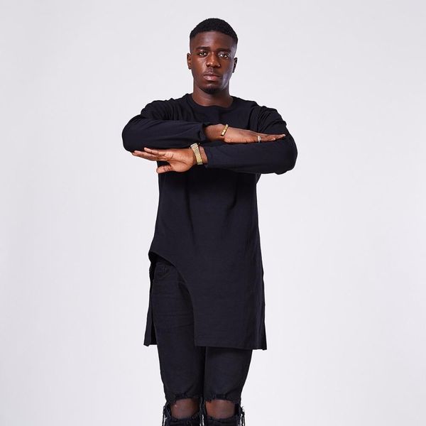 men 's long sleeve soft elasticity long hem pullover t-shirt summer side high slit long t shirt men hip hop street wear kawaii, White;black
men 's long sleeve soft elasticity long hem pullover t-shirt summer side high slit long t shirt men hip hop street wear kawaii, White;black