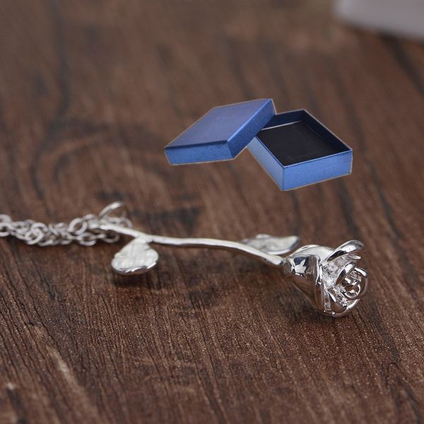 women's necklace handmade 14k gold vivid 3d rose pendant gold exquisite chain jewelry three colors gift box packaging, Silver
women's necklace handmade 14k gold vivid 3d rose pendant gold exquisite chain jewelry three colors gift box packaging, Silver