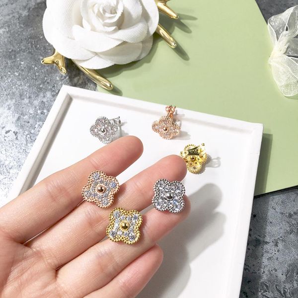 foreign trade ornaments wholesale titanium steel black four-leaf clover earring 18k rose gold brand wedding fashion earrings with stamp, White
foreign trade ornaments wholesale titanium steel black four-leaf clover earring 18k rose gold brand wedding fashion earrings with stamp, White