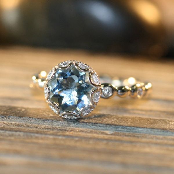 selling beautiful new sea blue z ring for women's engagement birthday present for girlfriend, Golden;silver
selling beautiful new sea blue z ring for women's engagement birthday present for girlfriend, Golden;silver