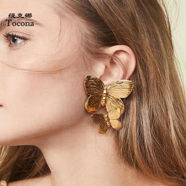 tocona fahion double layer butterfly drop earrings for women lovely animal gold dangle earrings jewelry wholesale 8949, Silver
tocona fahion double layer butterfly drop earrings for women lovely animal gold dangle earrings jewelry wholesale 8949, Silver