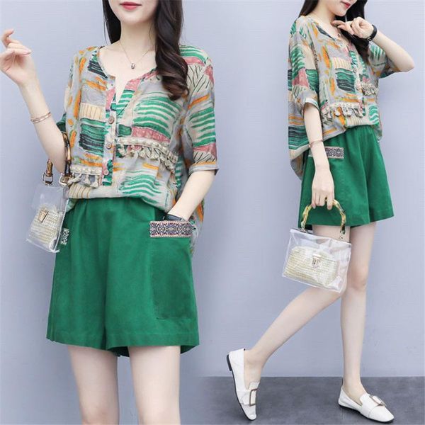 clothes for women new summer fashion two piece set printed short sleeve butoon women and shorts pants tracksuit, White
clothes for women new summer fashion two piece set printed short sleeve butoon women and shorts pants tracksuit, White