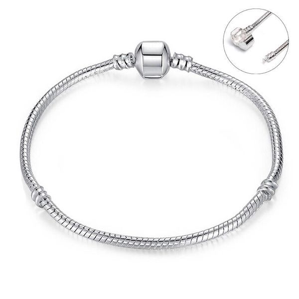 16 - 21 cm silver color smooth diy base chain charm bracelets women snake chain bracelet fit safe clasp bracelet & bangle, Black
16 - 21 cm silver color smooth diy base chain charm bracelets women snake chain bracelet fit safe clasp bracelet & bangle, Black