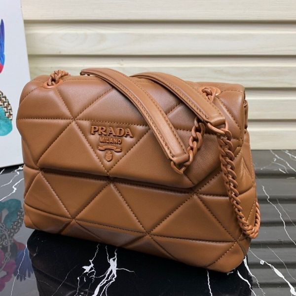 2020yo designer ladies luxury shoulder bags handmade luxury shoulder bags made of materials for fast delivery within 10 days, Red;black
2020yo designer ladies luxury shoulder bags handmade luxury shoulder bags made of materials for fast delivery within 10 days, Red;black
