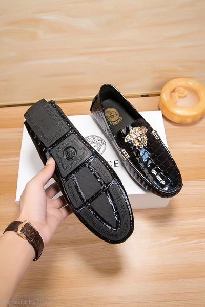 new fashion surface shoes casual footware shoes letters buckle sneakers summer slip-on wan1, Black;red
new fashion surface shoes casual footware shoes letters buckle sneakers summer slip-on wan1, Black;red