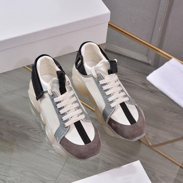new combination of color crystal soles, mesh fabric breathable shoes, comfortable casual shoes, bags and dust bags, Black
new combination of color crystal soles, mesh fabric breathable shoes, comfortable casual shoes, bags and dust bags, Black