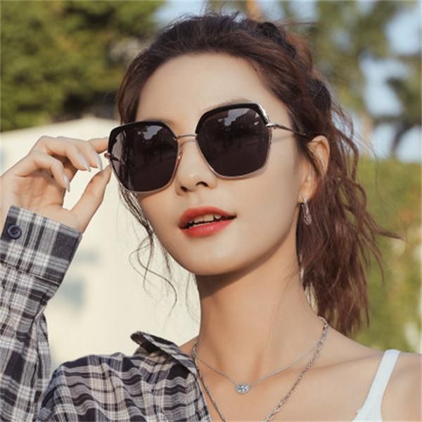 anti-polarization, uv designer sunglasses men and women sports outdoor driving sunglasses0003, Silver
anti-polarization, uv designer sunglasses men and women sports outdoor driving sunglasses0003, Silver