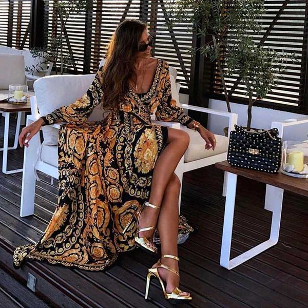 summer new women beach dress long beach dress send belt bohemian style new v-neck retro printed
summer new women beach dress long beach dress send belt bohemian style new v-neck retro printed