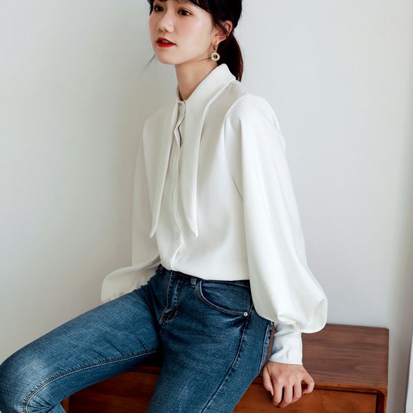lantern sleeve blouse women vintage loose shirt plus size england autumn white simple bow neck harajuku single breasted w366
lantern sleeve blouse women vintage loose shirt plus size england autumn white simple bow neck harajuku single breasted w366