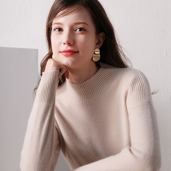 lhzsyy 2019autumn winter new women pure wool sweater loose half turtleneck pullover high-end warm knitted thick cashmere sweater, White;black
lhzsyy 2019autumn winter new women pure wool sweater loose half turtleneck pullover high-end warm knitted thick cashmere sweater, White;black