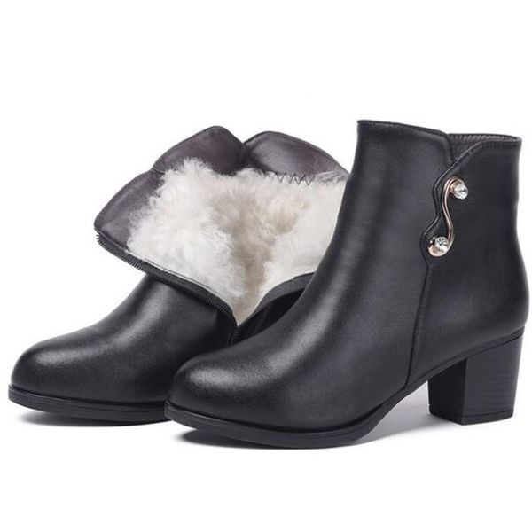 2019 autumn genuine leather boots side zipper high heel boots plush and wool warm snow winter women plus size, Black
2019 autumn genuine leather boots side zipper high heel boots plush and wool warm snow winter women plus size, Black