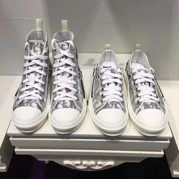 2020 name brand christian dior man casual shoes flat kanye west fashion wrinkled leather lace-up high male trainer shoes 35-45
2020 name brand christian dior man casual shoes flat kanye west fashion wrinkled leather lace-up high male trainer shoes 35-45