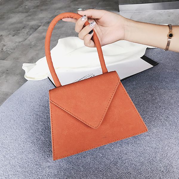 brand vintage suede handbags women bag 2019 new fashion female handle purse flap lady luxury chic ins box bag high quality
brand vintage suede handbags women bag 2019 new fashion female handle purse flap lady luxury chic ins box bag high quality