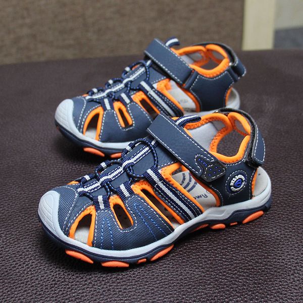 new design 1pair boy children bech sandals leather shoes ,leisure kids shoes, Black;red
new design 1pair boy children bech sandals leather shoes ,leisure kids shoes, Black;red