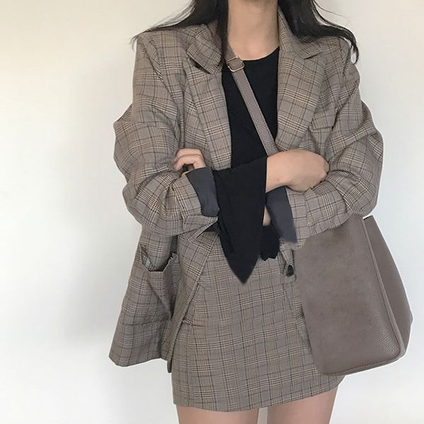 2019 autumn vintage blazer coat mini skirt plaid blazer outfits notched fashion women 2 pieces suit office two piece set, White;black
2019 autumn vintage blazer coat mini skirt plaid blazer outfits notched fashion women 2 pieces suit office two piece set, White;black
