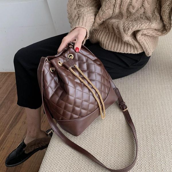 кожа pu вечерние сумки женщин женские сумки на ремне дамы crossbody сумки малый ковш малый
кожа pu вечерние сумки женщин женские сумки на ремне дамы crossbody сумки малый ковш малый