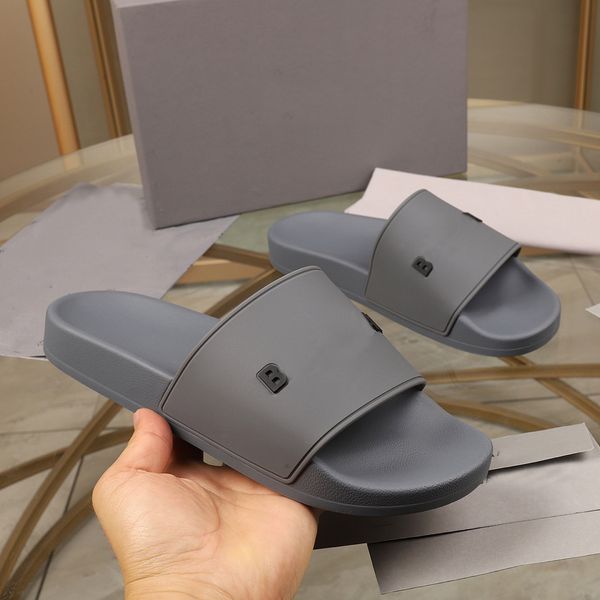 women men casual slippers sandals fashion leather flip flops metal chains summer beach slippers shoes size eur35-45, Black
women men casual slippers sandals fashion leather flip flops metal chains summer beach slippers shoes size eur35-45, Black