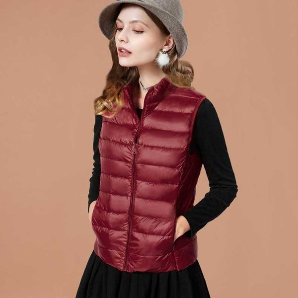 artka 2018 women new autumn and winter solid 90% white duck down stand collar slim short down vest jacket coat 5 colors zk11183d, Black
artka 2018 women new autumn and winter solid 90% white duck down stand collar slim short down vest jacket coat 5 colors zk11183d, Black