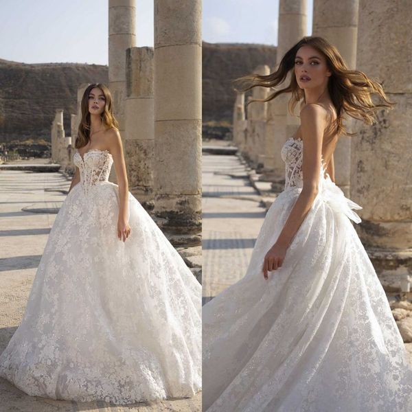fashion wedding dresses sweetheart lace sequin bridal gowns custom made backless sweep train a-line wedding dress robe de mariée, White
fashion wedding dresses sweetheart lace sequin bridal gowns custom made backless sweep train a-line wedding dress robe de mariée, White