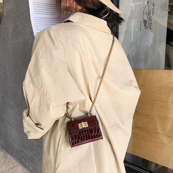 stone pattern mini crossbody bags for women 2020 quality pu leather ladies chain handbags lock shoulder messenger bag
stone pattern mini crossbody bags for women 2020 quality pu leather ladies chain handbags lock shoulder messenger bag