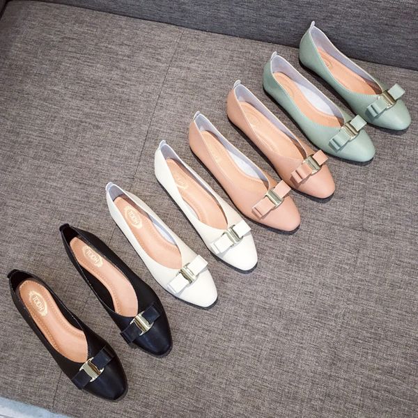 spring bow metal buckle women's shoes patent leather low-cut flat shoes round-toe side scoop bootie bride wedding, Black
spring bow metal buckle women's shoes patent leather low-cut flat shoes round-toe side scoop bootie bride wedding, Black