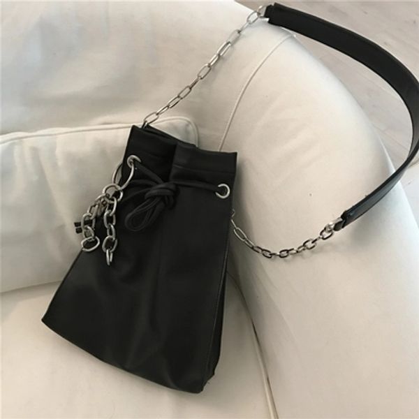 new fashion chain handbag for women shoulder bag pu leather female crossbody bag little ladies messenger bags women's totes
new fashion chain handbag for women shoulder bag pu leather female crossbody bag little ladies messenger bags women's totes