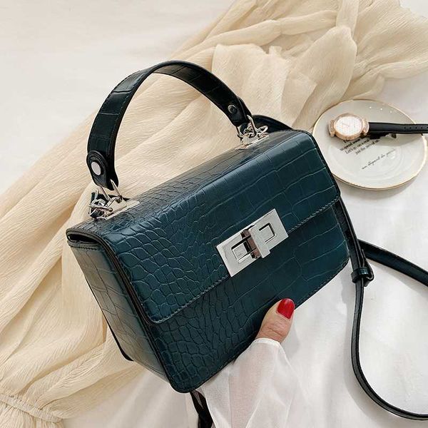 crocodile pattern leather women box bag female tote handbags ladies fashion shoulder crossbody bags
crocodile pattern leather women box bag female tote handbags ladies fashion shoulder crossbody bags