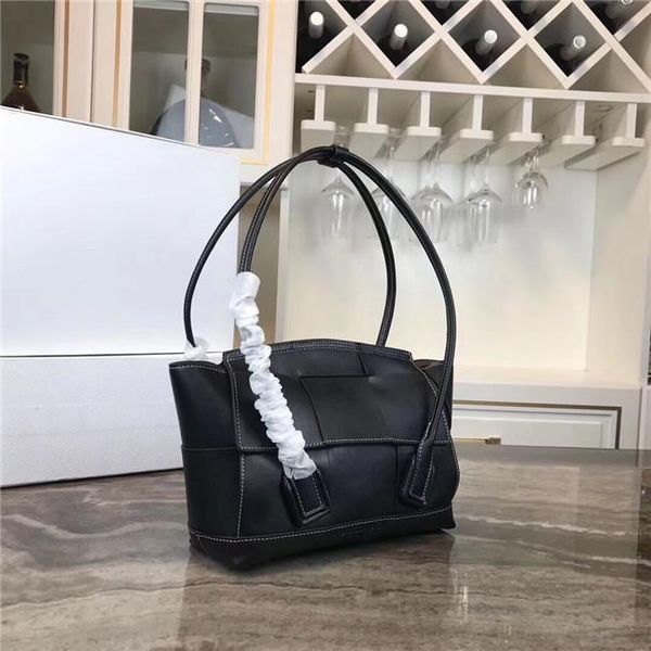 stars with the same paragraph high-end ladies rc luxury leather bag symbol of successful women guarantee designer classic style
stars with the same paragraph high-end ladies rc luxury leather bag symbol of successful women guarantee designer classic style