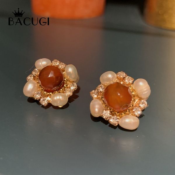natural fresh water baroque pearl lapis lazuli flower stud earrings for women 925 sterling silver fine jewellery, Golden;silver
natural fresh water baroque pearl lapis lazuli flower stud earrings for women 925 sterling silver fine jewellery, Golden;silver