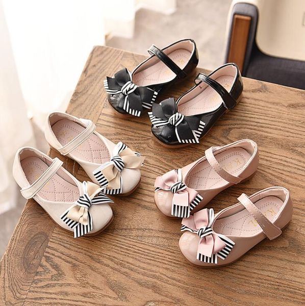 2019 new spring autumn girls princess shoes bow fashion kids shoes for girls flats sweet children eu 26-36, Black;red
2019 new spring autumn girls princess shoes bow fashion kids shoes for girls flats sweet children eu 26-36, Black;red