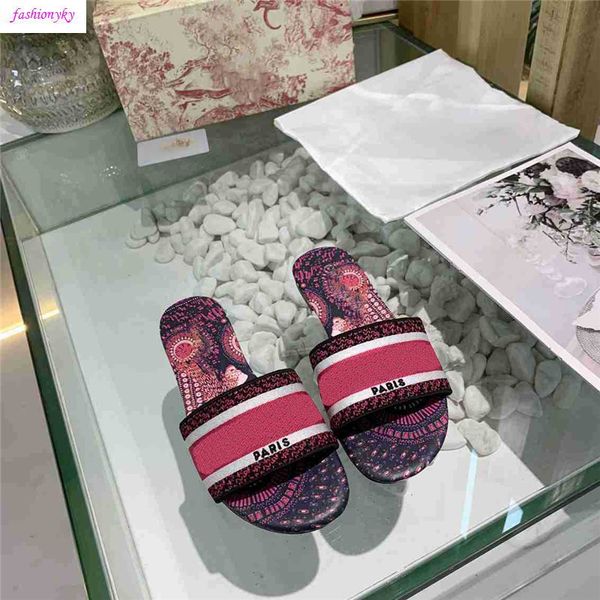 dazzle flowers women sandals designer flat slippers embroidery sandal floral brocade slipper flip flops striped beach causal slipper, Black
dazzle flowers women sandals designer flat slippers embroidery sandal floral brocade slipper flip flops striped beach causal slipper, Black