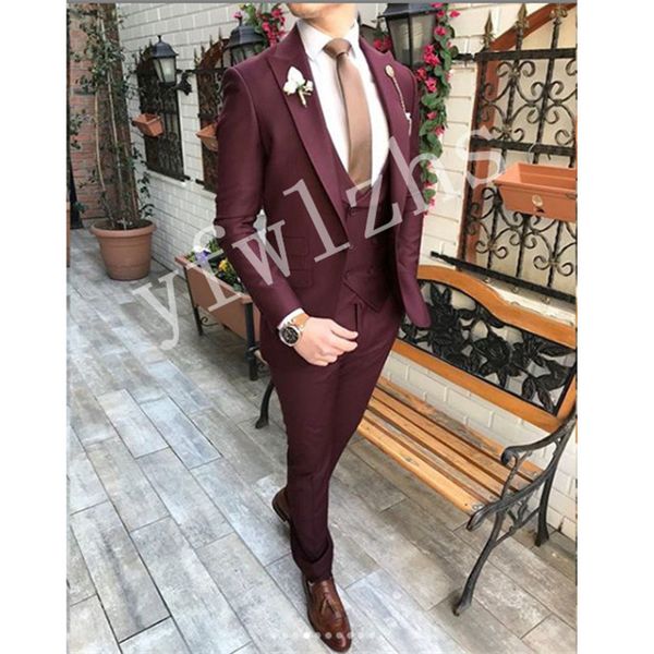 custom-made peak lapel groomsmen one button groom tuxedos men suits wedding/prom/dinner man blazer(jacket+pants+tie+vest) w94, Black;gray
custom-made peak lapel groomsmen one button groom tuxedos men suits wedding/prom/dinner man blazer(jacket+pants+tie+vest) w94, Black;gray