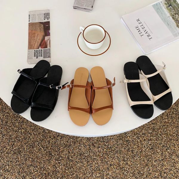 flat shoes female womens slippers outdoor loafers summer woman slides low pantofle beach 2020 soft rome, Black
flat shoes female womens slippers outdoor loafers summer woman slides low pantofle beach 2020 soft rome, Black