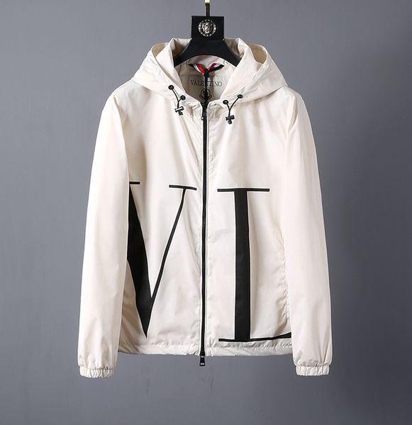 2019 new fa hion men jacket luxury ca ual lim men de igner jacket ize m 3xl by whole ale, Black;brown
2019 new fa hion men jacket luxury ca ual lim men de igner jacket ize m 3xl by whole ale, Black;brown