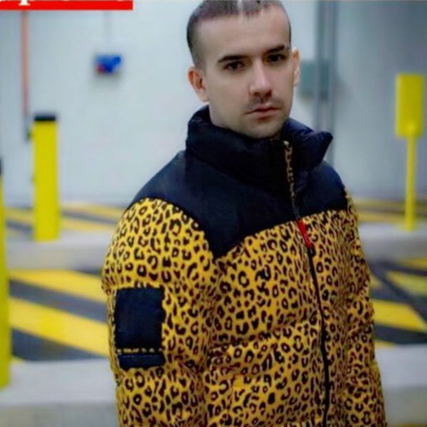 дизайнер мужских лучшего вариант leopard вниз куртки высокого качества способ увеличенной куртка пара женщина tn fc3 два быстрые быстрая пер, Black
дизайнер мужских лучшего вариант leopard вниз куртки высокого качества способ увеличенной куртка пара женщина tn fc3 два быстрые быстрая пер, Black