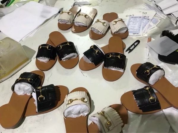 duping520 кожа бахромой тапочки 6233 женщин тапочки тапочек drivers сандалии слайды кроссовки princetown кожа тапочка натуральная кожа
duping520 кожа бахромой тапочки 6233 женщин тапочки тапочек drivers сандалии слайды кроссовки princetown кожа тапочка натуральная кожа