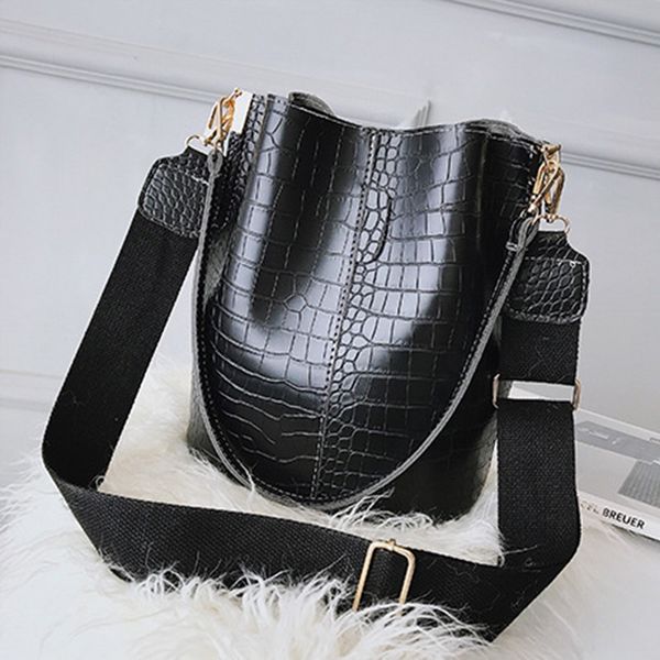 2020 pu large capacity alligator bucket bags women crocodile pattern handbag casual shoulder messenger bags ladies tote bag
2020 pu large capacity alligator bucket bags women crocodile pattern handbag casual shoulder messenger bags ladies tote bag