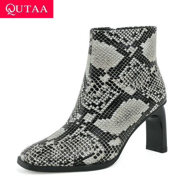 qutaa 2020 new autumn winter square high heel snakeskin cow leather women shoes square toe zipper ankle boots size 34-43, Black
qutaa 2020 new autumn winter square high heel snakeskin cow leather women shoes square toe zipper ankle boots size 34-43, Black