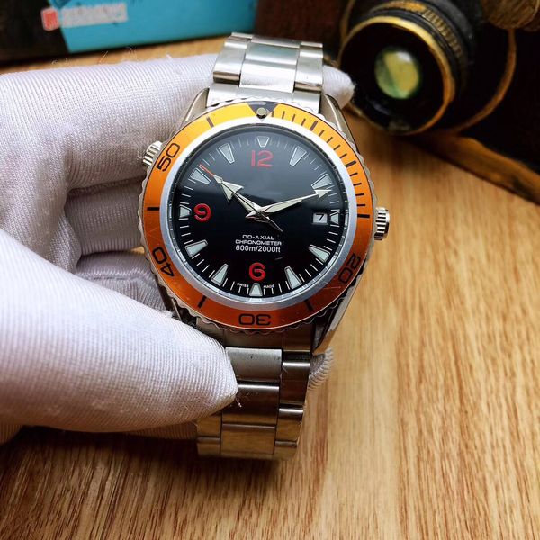 Керамическое кольцо 42 мм с автоматическим механическим механизмом из нержавеюще
Керамическое кольцо 42 мм с автоматическим механическим механизмом из нержавеюще