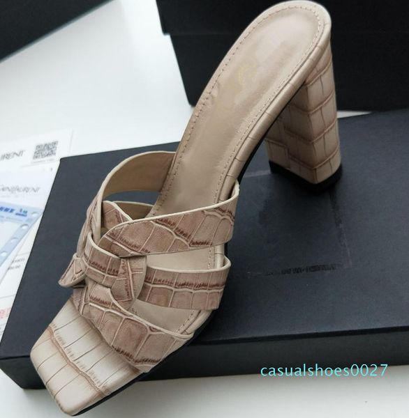 2019 new women,luxury shoes,designer tribute patent leather summer sandals crossover mules women high heels sandals 35-41 c27, Black
2019 new women,luxury shoes,designer tribute patent leather summer sandals crossover mules women high heels sandals 35-41 c27, Black