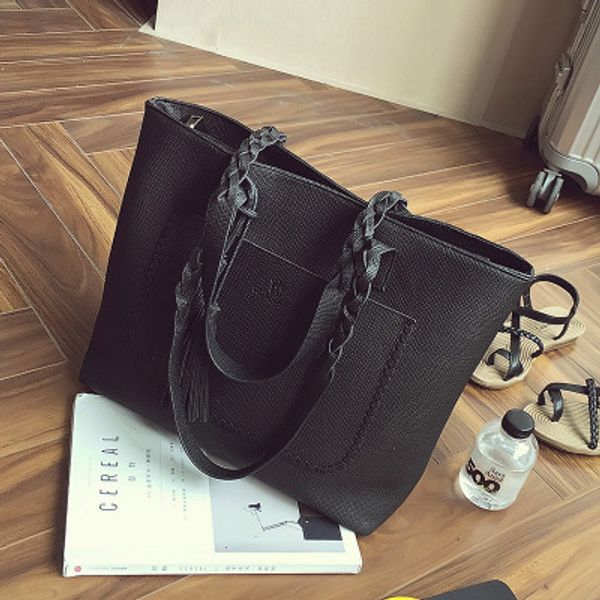 2020 ladies retro tote large pu handbags vintage handbag women leather shoulder bagbolso fashion big black tassel bags
2020 ladies retro tote large pu handbags vintage handbag women leather shoulder bagbolso fashion big black tassel bags