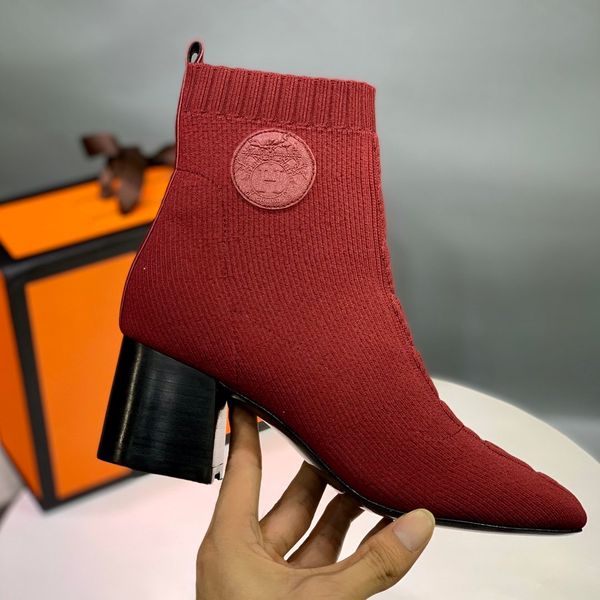 2019 shoes autumn and winter female stretch short boots in the tube high-heeled thick with socks boots spring and autumn skinny size 35-40
2019 shoes autumn and winter female stretch short boots in the tube high-heeled thick with socks boots spring and autumn skinny size 35-40