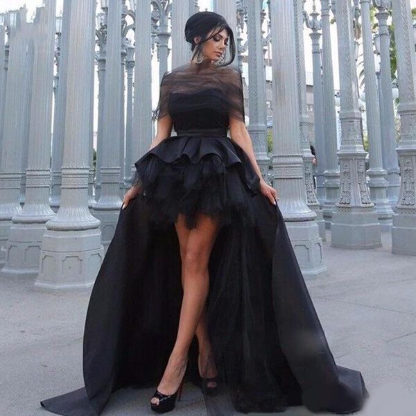 2020 black prom dresses dubai arabic formal evening party wear off shoulder plus size saudi arabia hi lo dress, White;black
2020 black prom dresses dubai arabic formal evening party wear off shoulder plus size saudi arabia hi lo dress, White;black