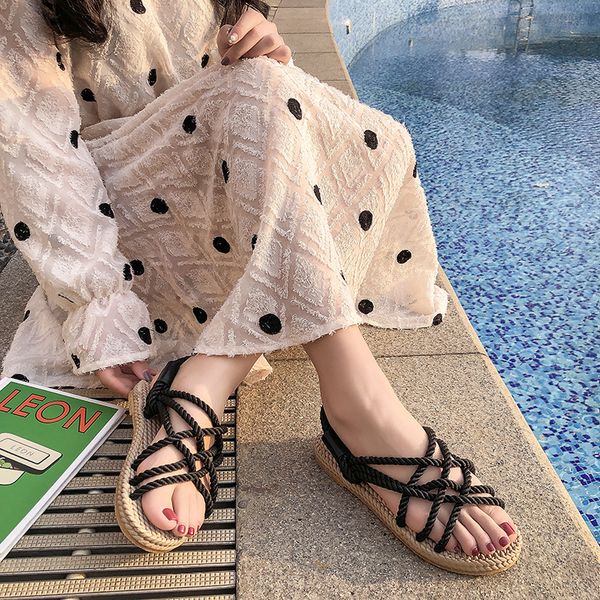 slippers 2021 women shoes summer beach sandals fashion outdoor cross bandage flat flip flops comfortable open toe shoe mujer, Black
slippers 2021 women shoes summer beach sandals fashion outdoor cross bandage flat flip flops comfortable open toe shoe mujer, Black