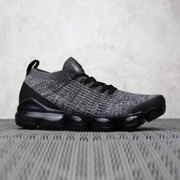 chaussures moc 2 laceless 2.0 running shoes triple black designer shoes mens women sneakers fly white knit cushion trainers zapatos
chaussures moc 2 laceless 2.0 running shoes triple black designer shoes mens women sneakers fly white knit cushion trainers zapatos