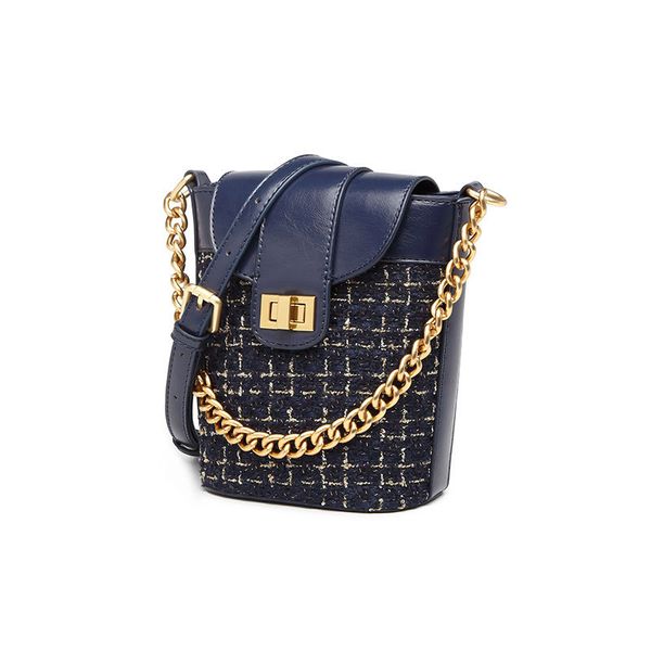 new handbags 2020 new tweed bucket bag fashion wild chain shoulder messenger small bag retro classic ladies handbag
new handbags 2020 new tweed bucket bag fashion wild chain shoulder messenger small bag retro classic ladies handbag