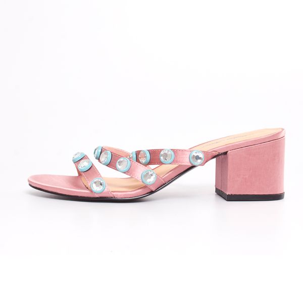 2020 stylish women sandals summer glass diamond pink strap band low heel mule girls slipper, Black
2020 stylish women sandals summer glass diamond pink strap band low heel mule girls slipper, Black