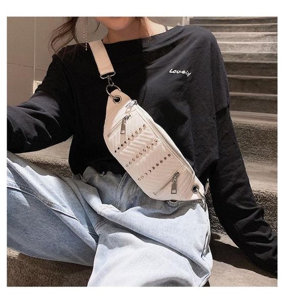 2020 new women's korean casual ladies shoulder bag large capacity fashion ladies chest bag
2020 new women's korean casual ladies shoulder bag large capacity fashion ladies chest bag